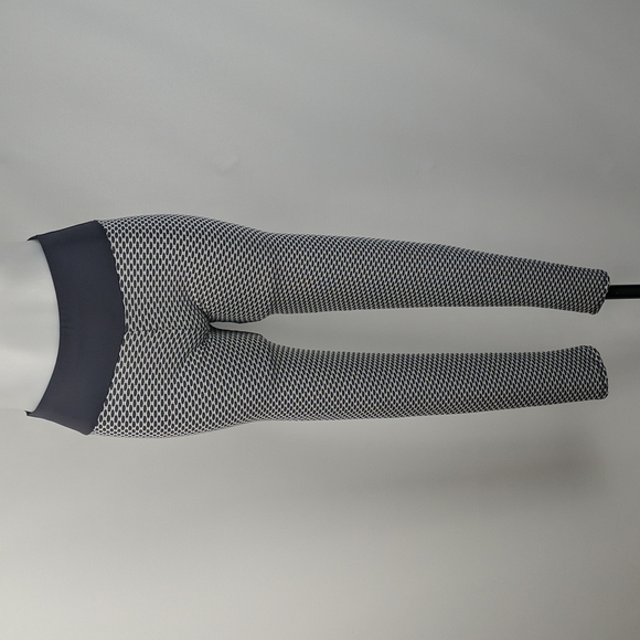 Women's Tights Size Large Grey White Scrunch Bum Full Length Gym Athleticwear - Picture 2 of 7